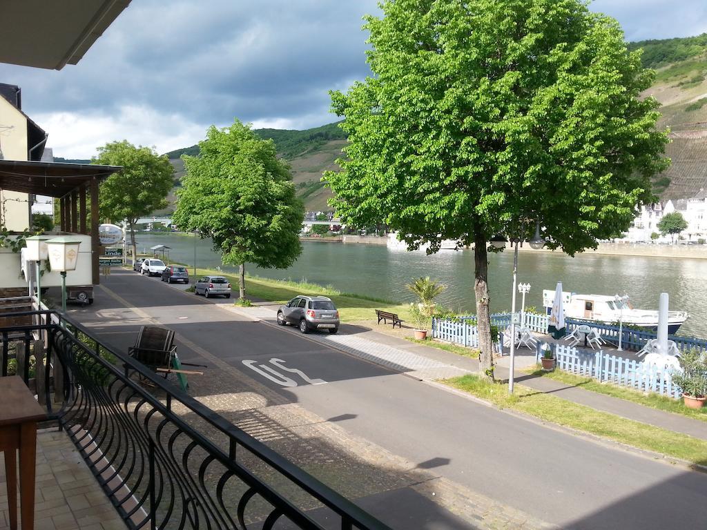 "Ferienhaus An Der Mosel" Zell an der Mosel Szoba fotó